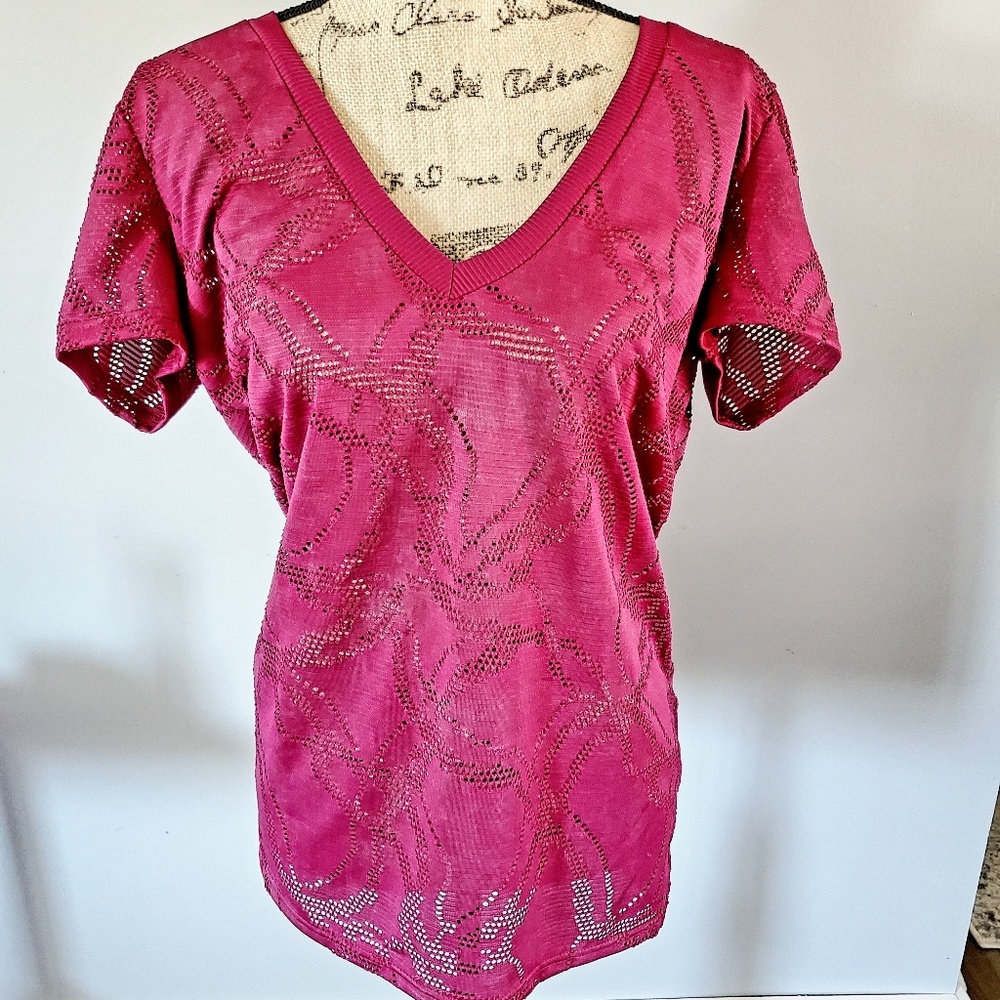 Womens BKE maroonish pink color shirt size L
